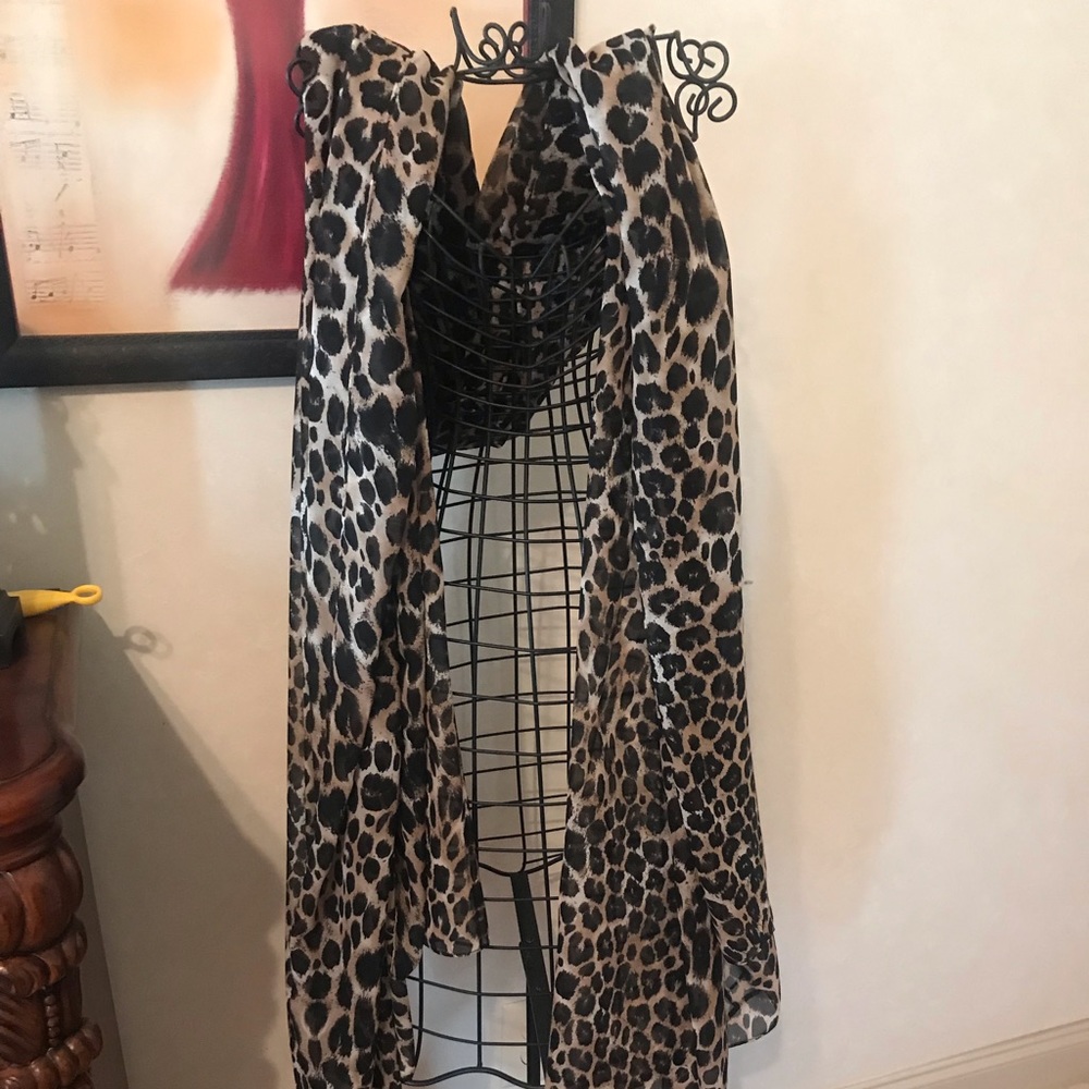 Oversized Chicos scarf/wrap
